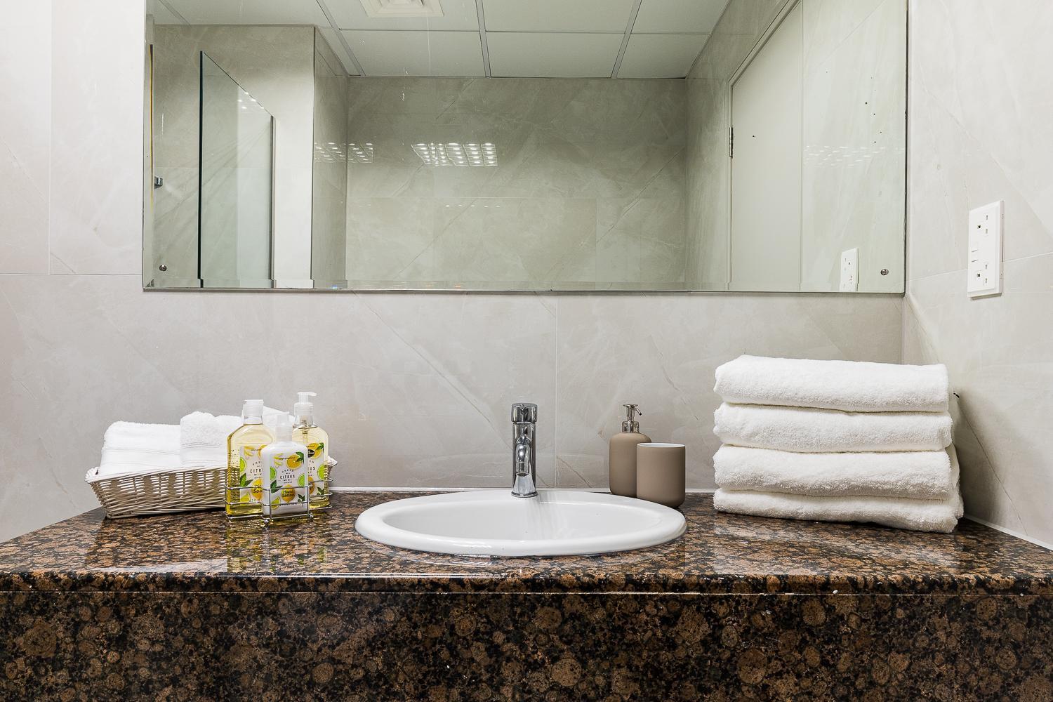 Apartment Jbr Full Sea View 1 Br *