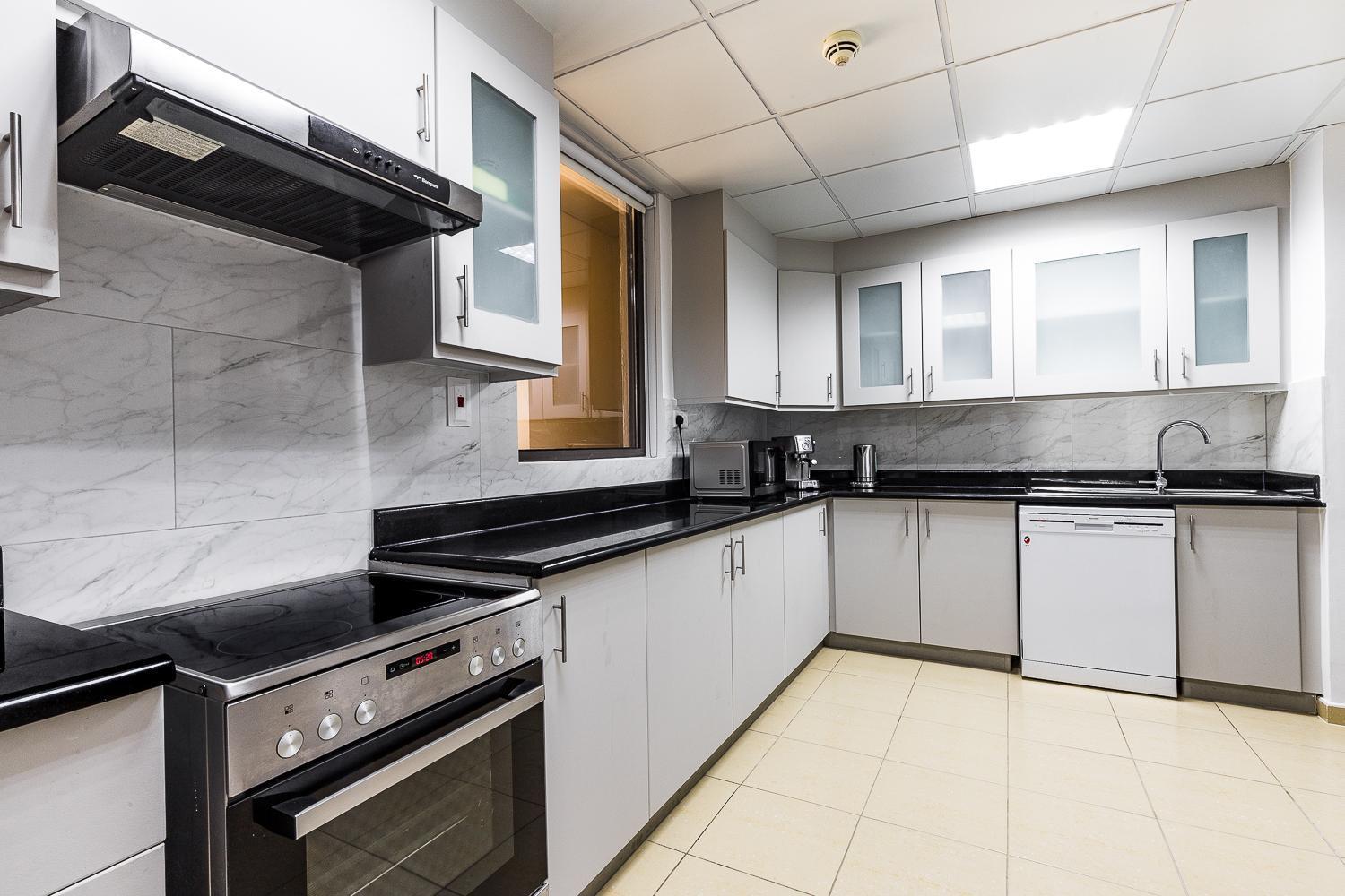 Jbr Full Sea View 1 Br Dubai