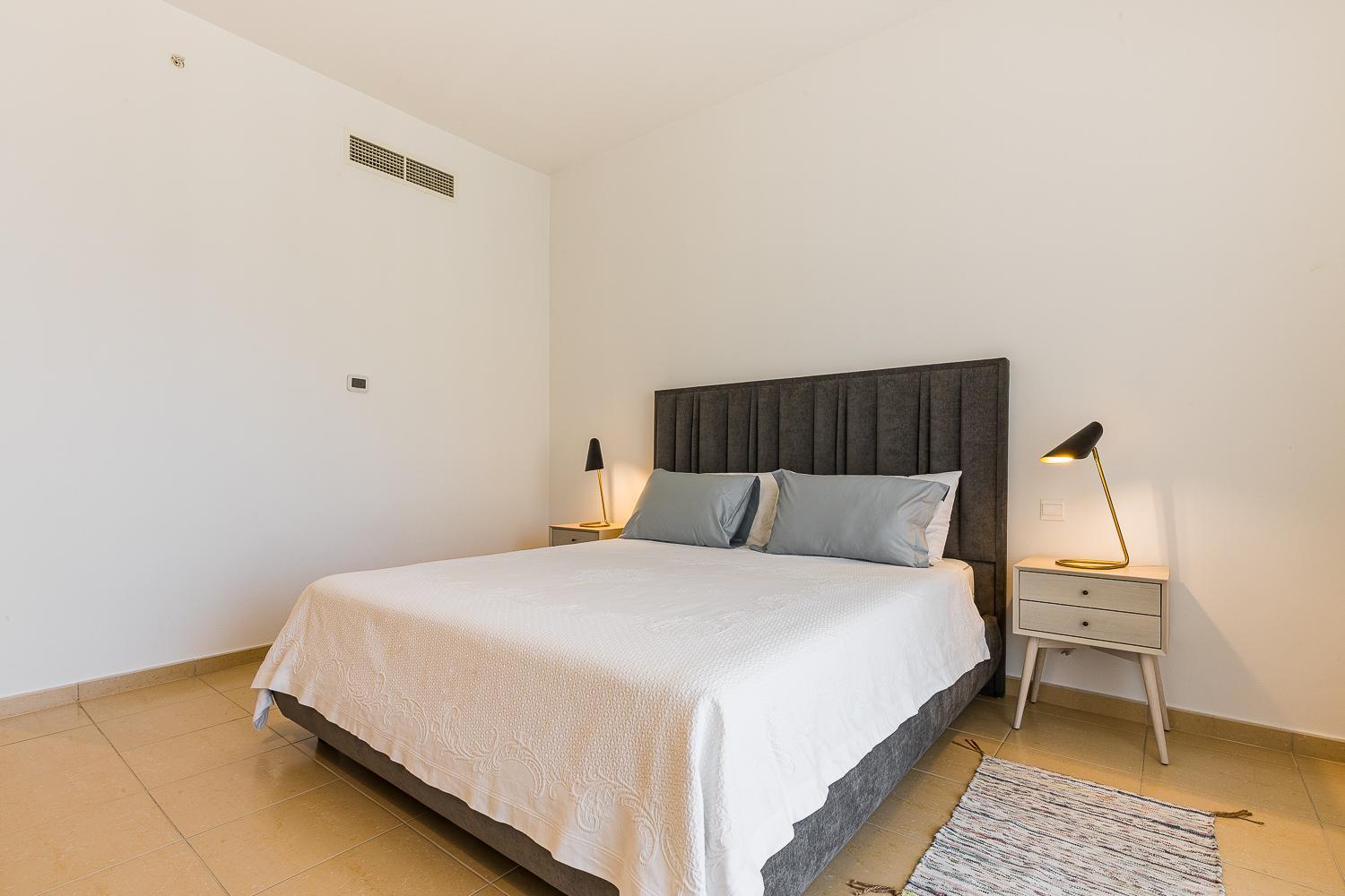 Jbr Full Sea View 1 Br *