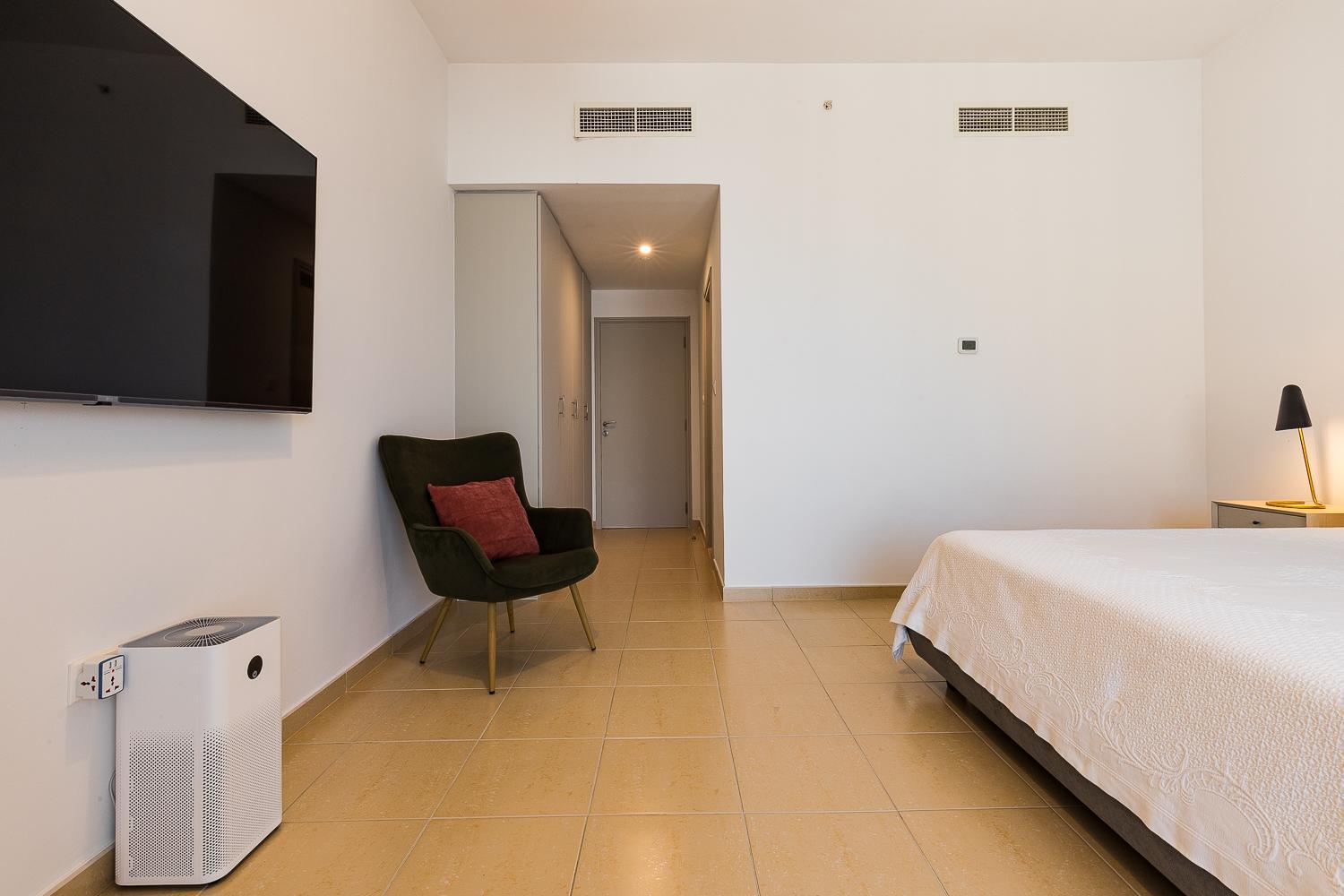 Jbr Full Sea View 1 Br Apartment *